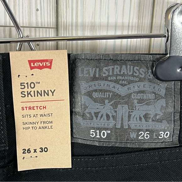 NWT- Levi 510 Black Jeans - Picture 3 of 6